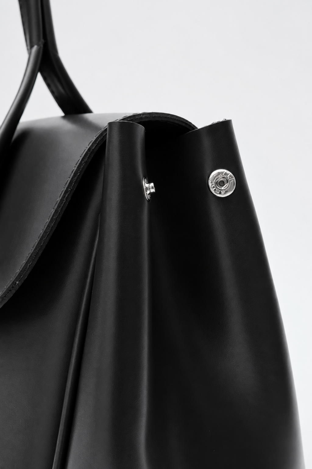 The Classic Black Tote Bag - Silslah